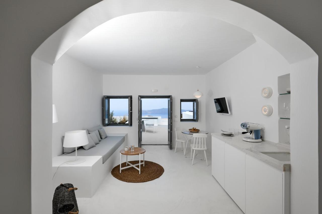 Divine View Sol Homes Тира Экстерьер фото